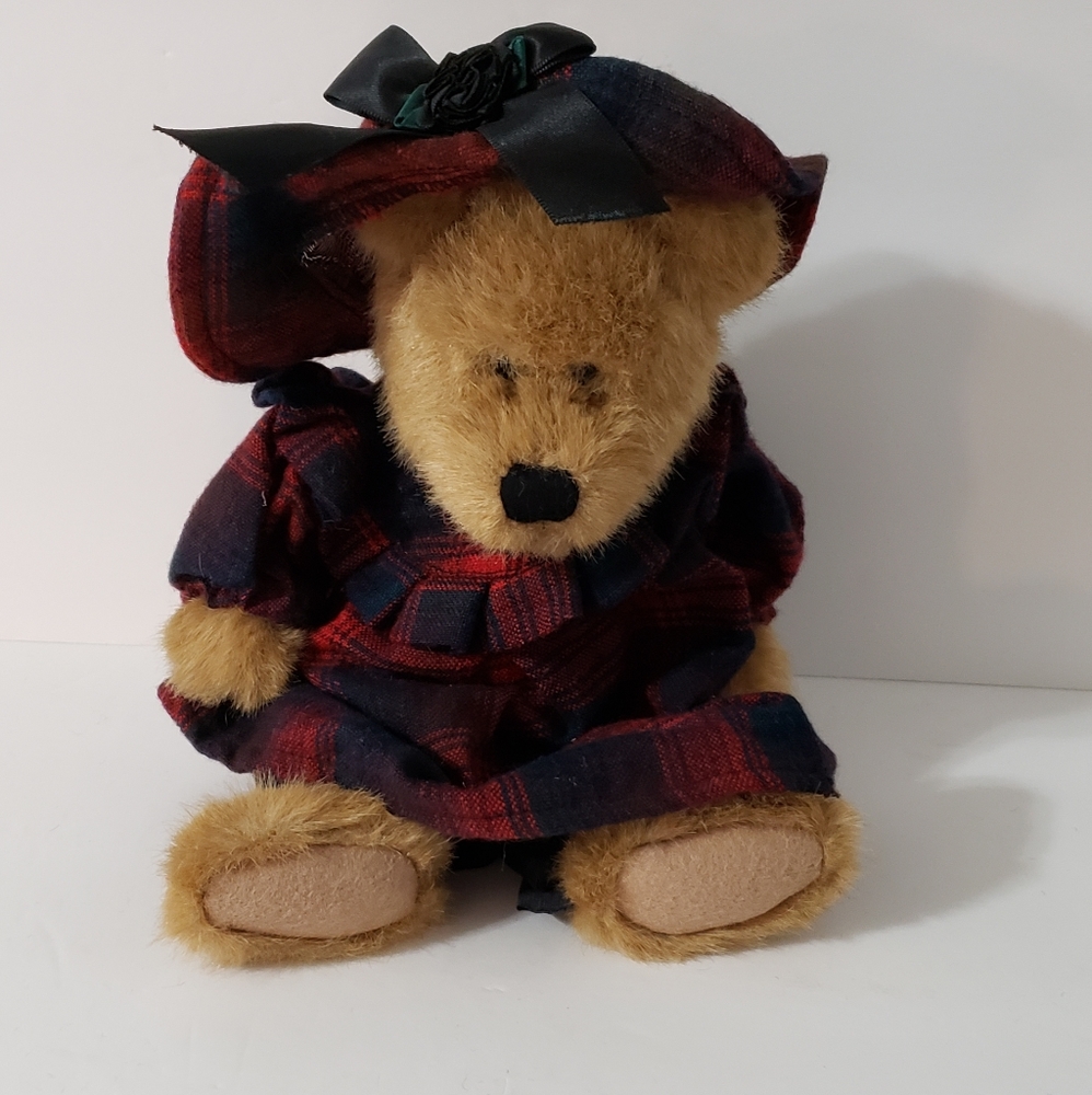 Boyds Bears Evelyn with Tags